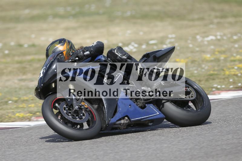 /37 09.08.2026  Pluess Motosport ADR/Freies Fahren/451